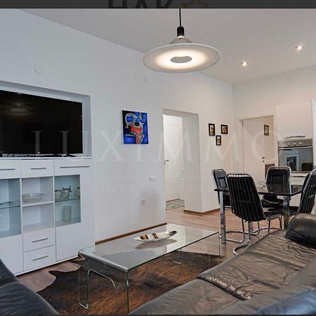A Lovely 2 Bedroom Apartment In The Heart Of 索菲亞 外观 照片